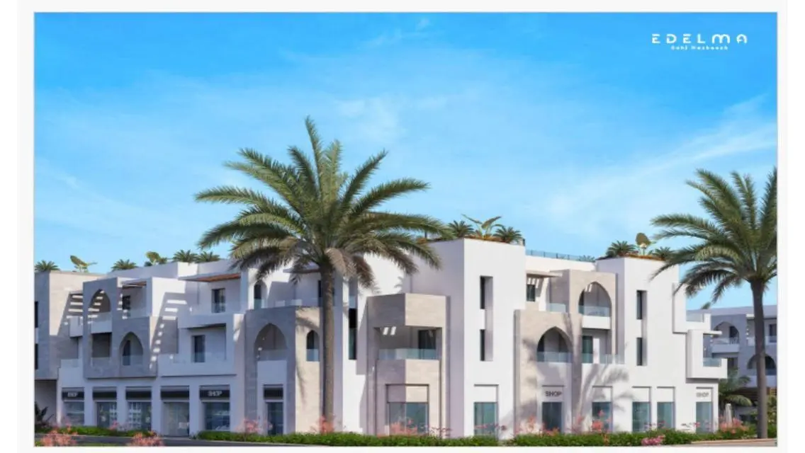 Luxury Apartment for Sale Overlooking Lakes
