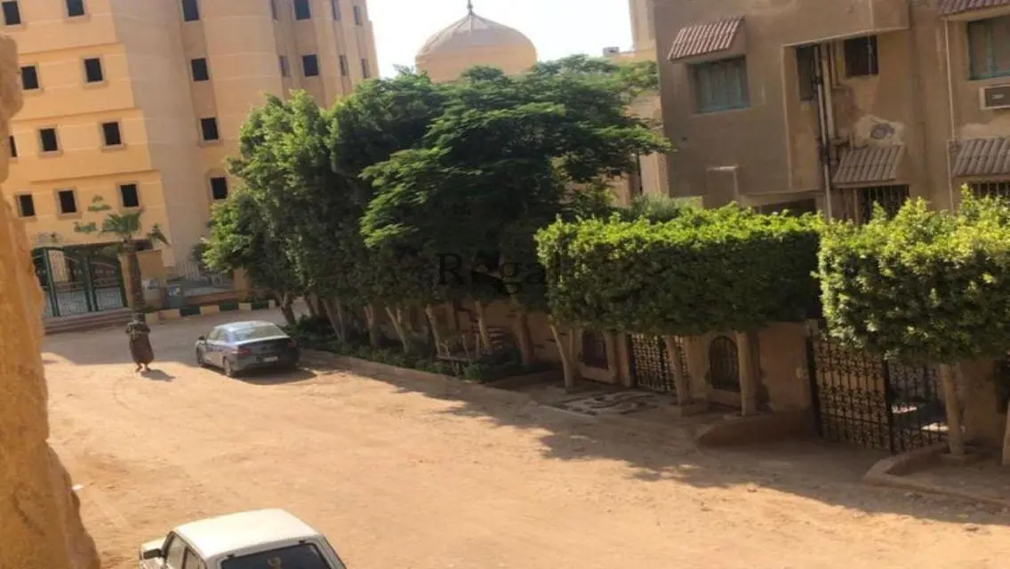 شقة فاخرة للبيع بمساحة 200 متر