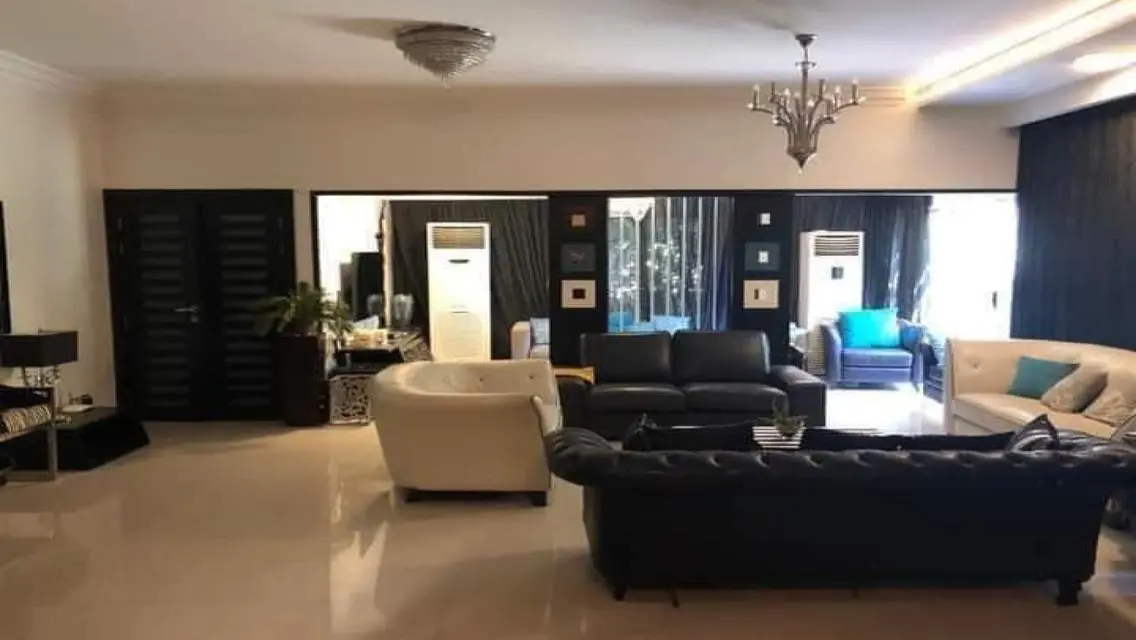 Spacious Nanny Room for Sale