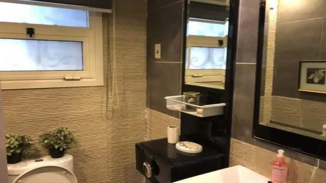 Spacious Nanny Room for Sale