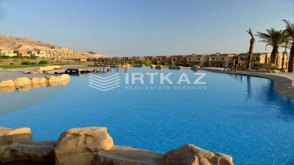 شقة فاخرة بمساحة واسعة ومرافق متكاملة
