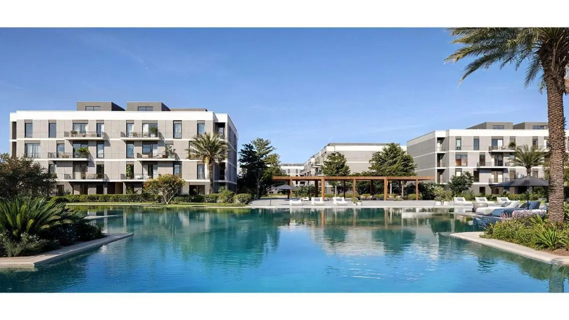 Luxury Apartment for Sale Near a Major Landmark in the Heart of the City