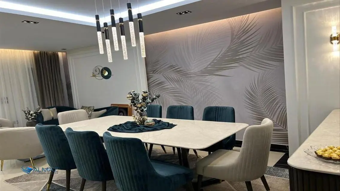 Luxury Apartment with Maid Room in the Heart of the City