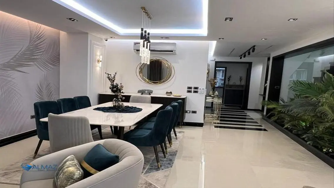 Luxury Apartment with Maid Room in the Heart of the City