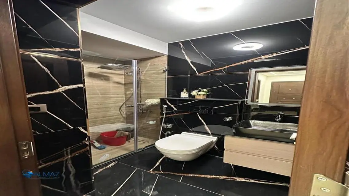 Luxury Apartment with Maid Room in the Heart of the City