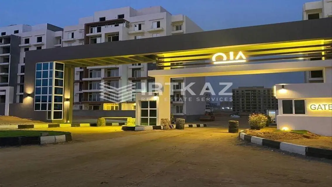 Luxurious Apartment with Shared Pool in Prime Location
