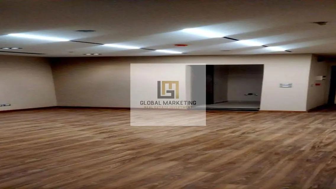 Amazing Investment Opportunity with Spacious Layout