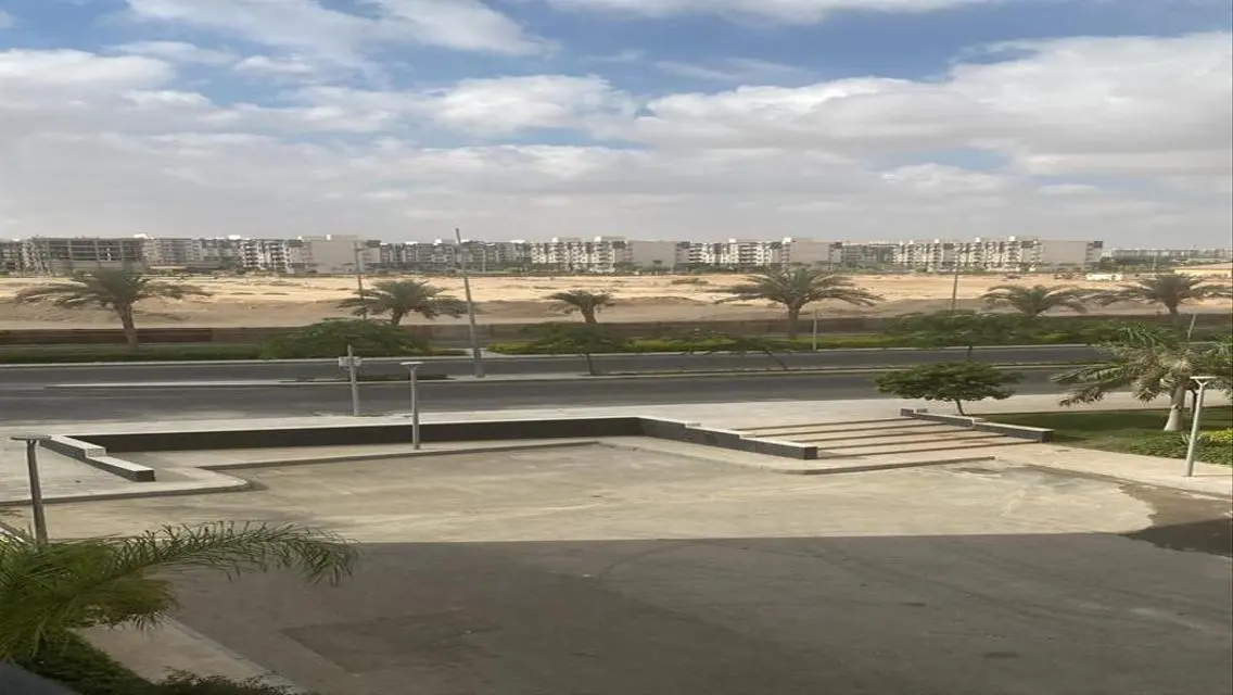 محل للايجار في مدينة Lights - وحدة B15-131