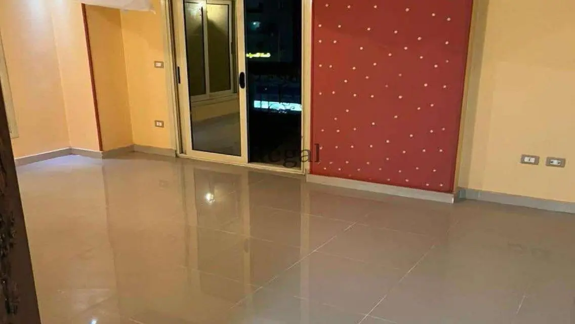 شقة فاخرة 230 متر بمرافق رائعة