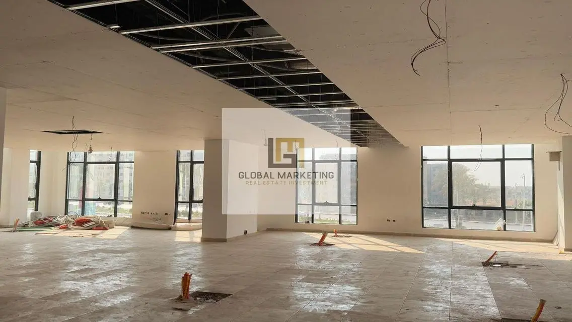 -1500- Square Meters of Versatile Office Space