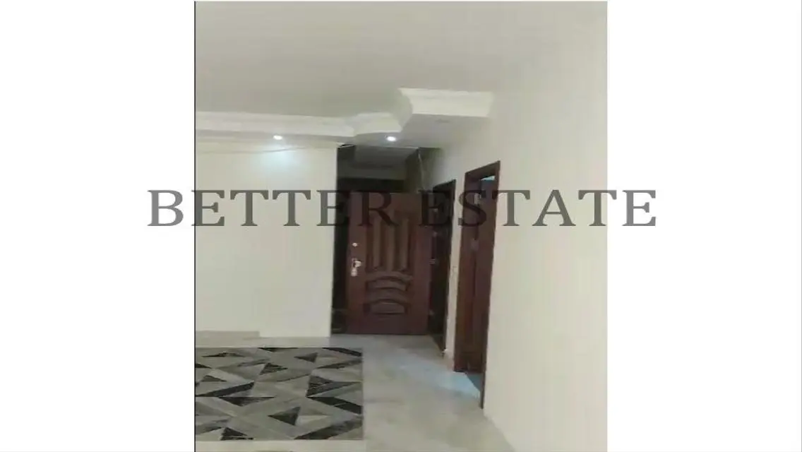 شقة رائعة للإيجار بمساحة 37000 متر