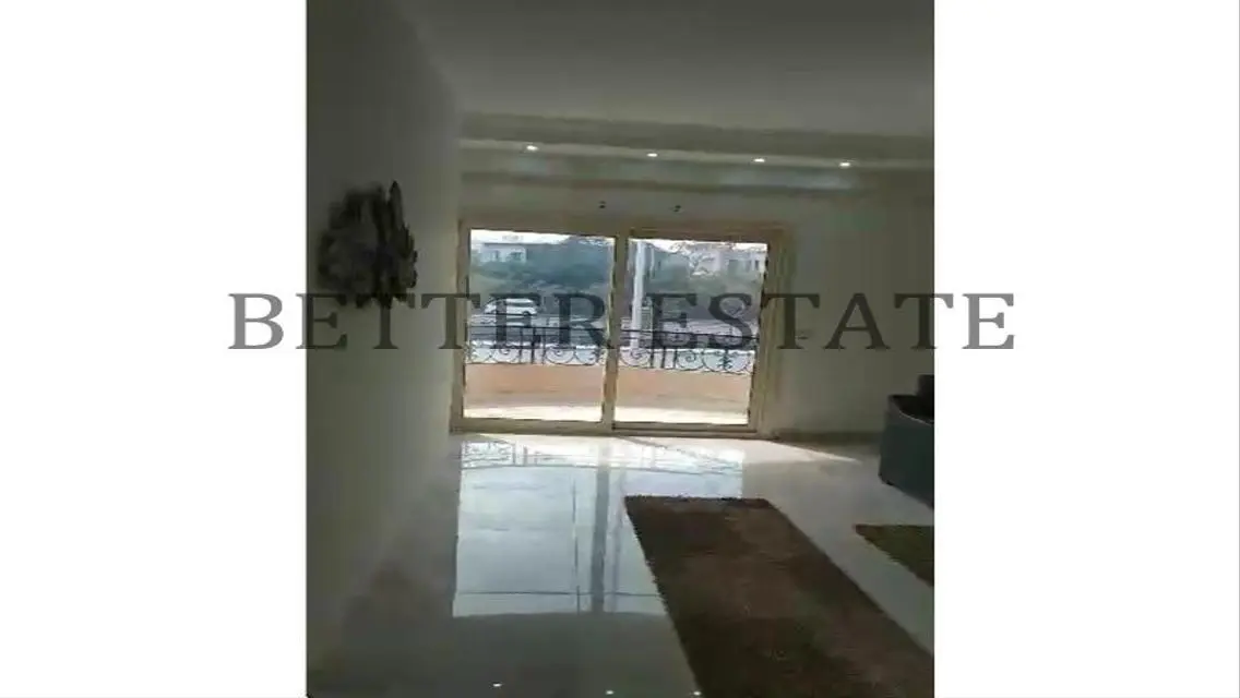 شقة رائعة للإيجار بمساحة 37000 متر