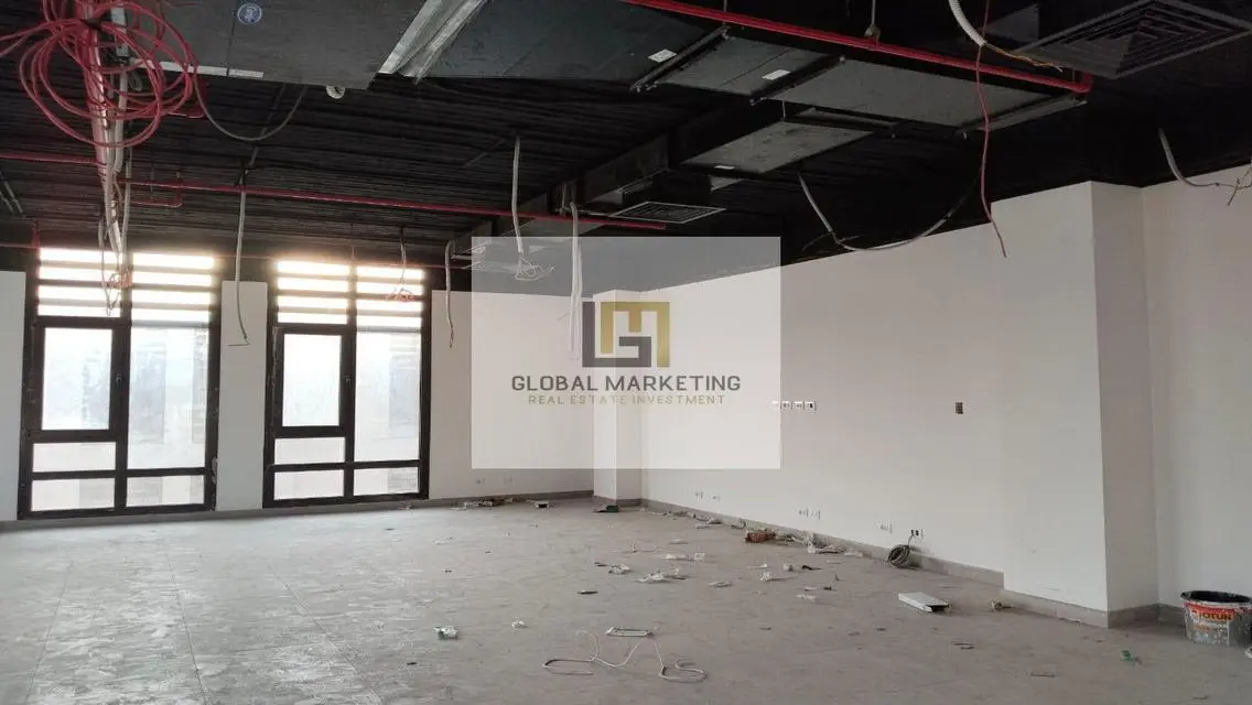 Exclusive 124 sqm Apartment in a Prime Location
