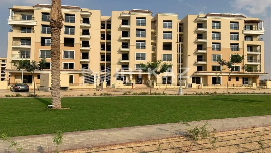 فيلا فاخرة بإطلالة على البحيرة مع غرفة دراسة
