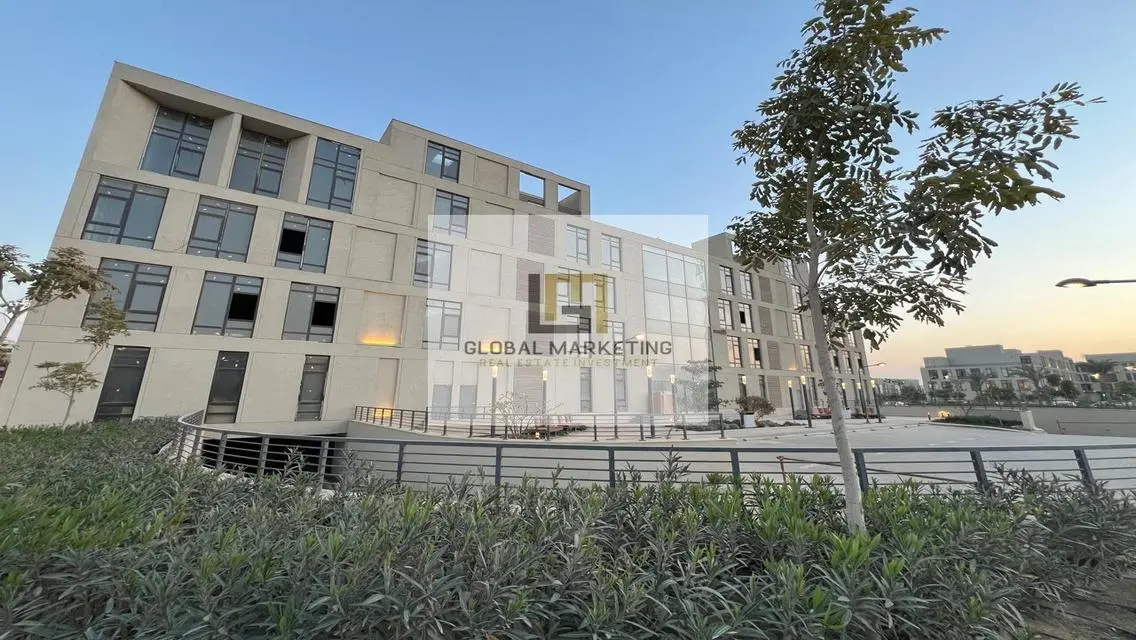 Apartment 700 - 5 Meters for Sale