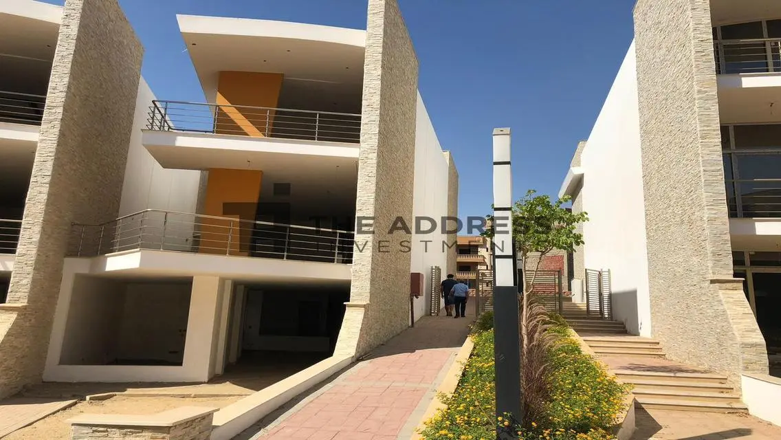 فيلات فاخرة مع إطلالات مذهلة