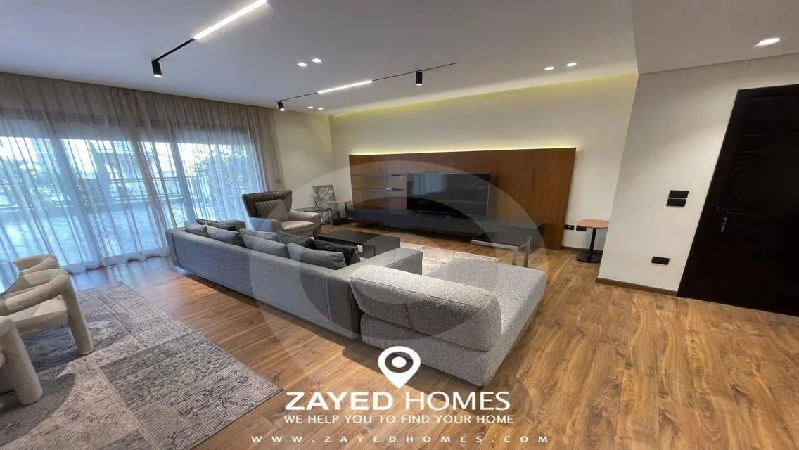 Luxury Residence at SIX-WEST