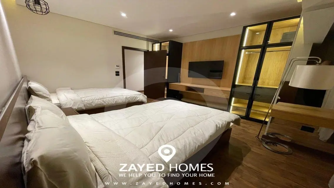 Luxury Residence at SIX-WEST