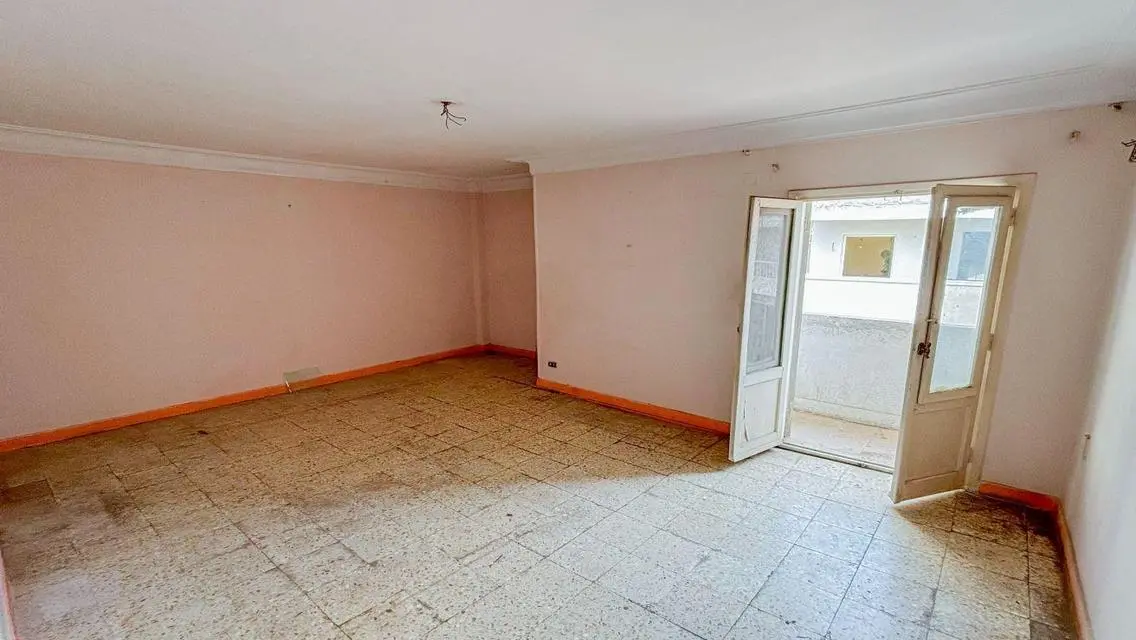 شقة فاخرة للبيع في بولكلي - الإسكندرية