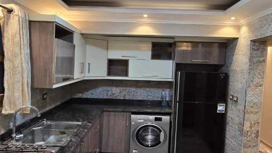 شقة فاخرة مطلة على بحيرات