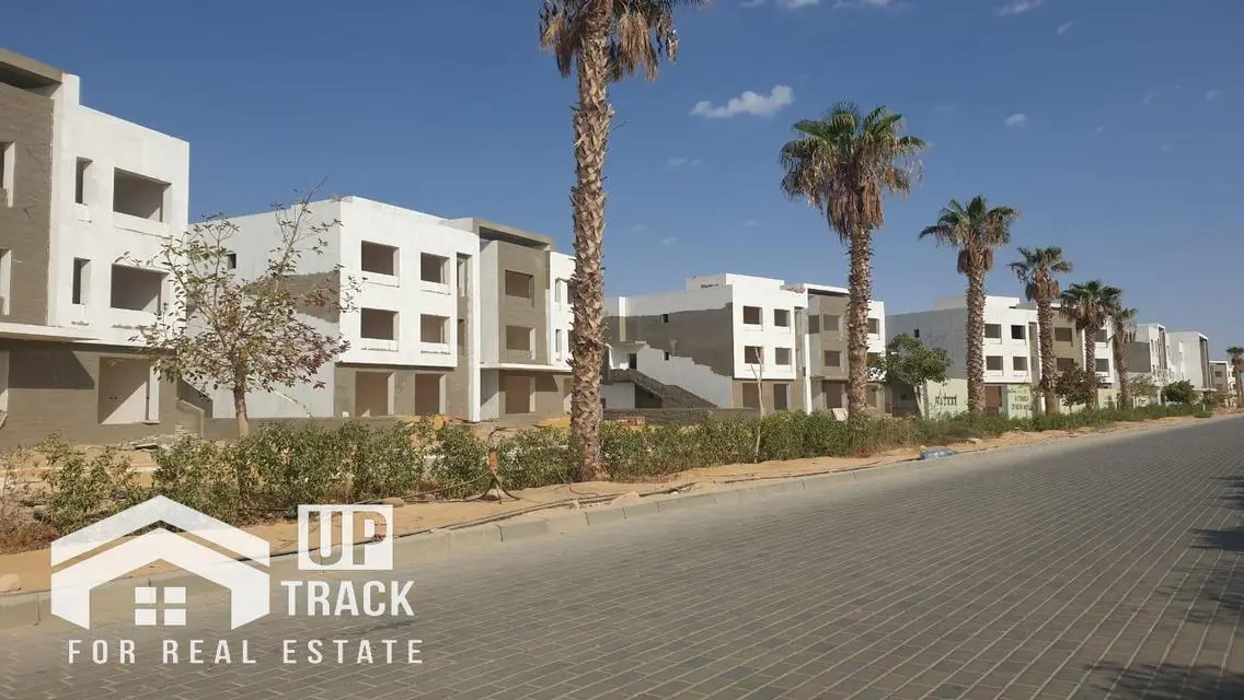 Luxury Apartment for Sale with Lake View