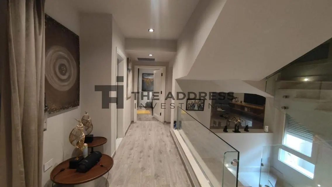 -Luxury Villa with Private Pool and Garden-