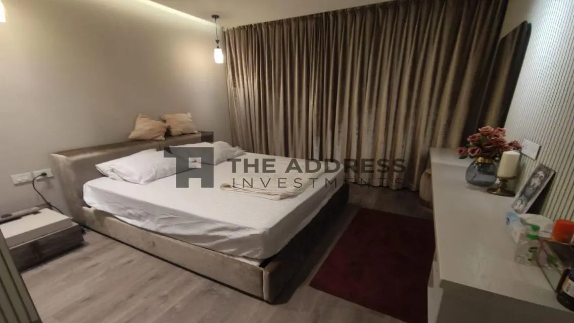 -Luxury Villa with Private Pool and Garden-