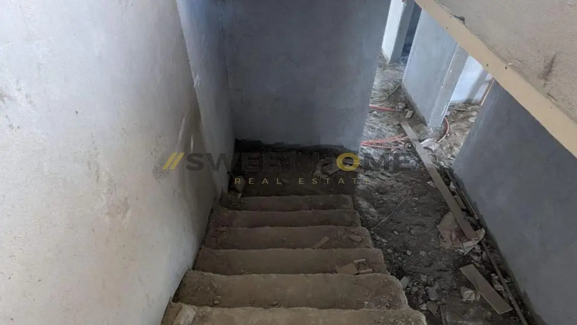 شقة فاخرة للبيع في منطقة مميزة