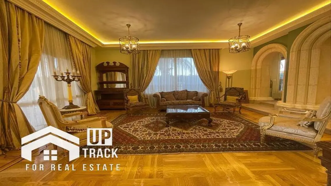 شقة فاخرة للبيع بمساحة كبيرة وإطلالات ساحرة