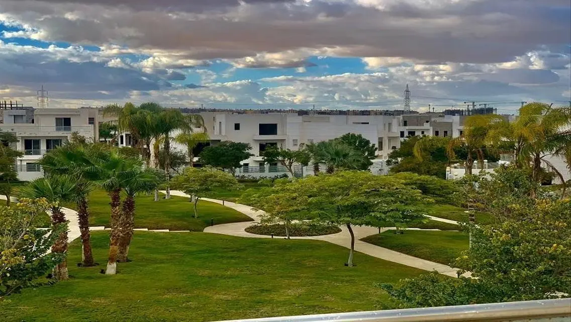 Luxury Apartment in Cleopatra Square