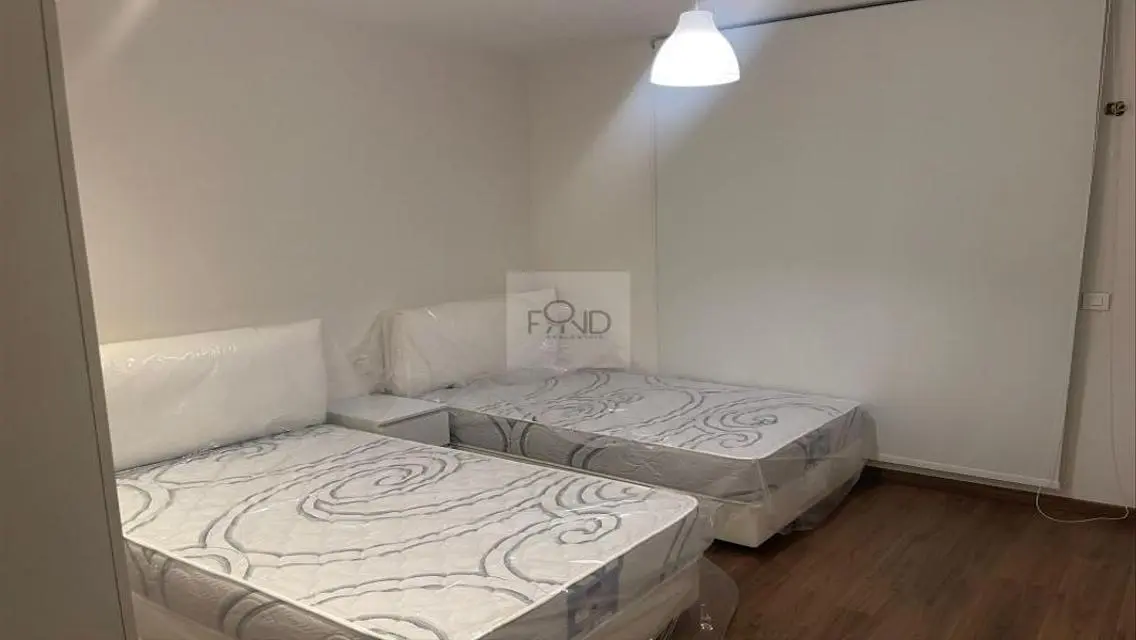 Luxurious Apartment for Rent with Lake View