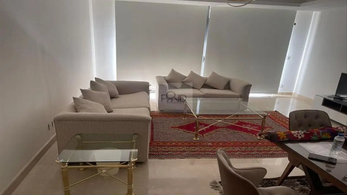 Luxurious Apartment for Rent with Lake View