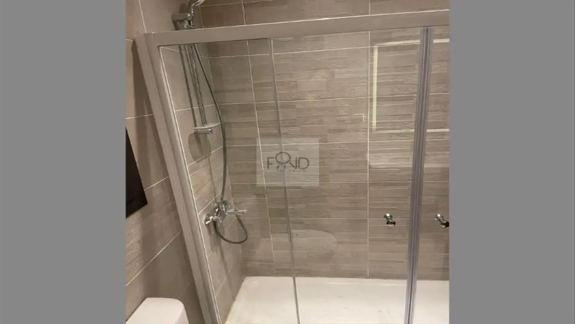 Luxurious Apartment for Rent with Lake View