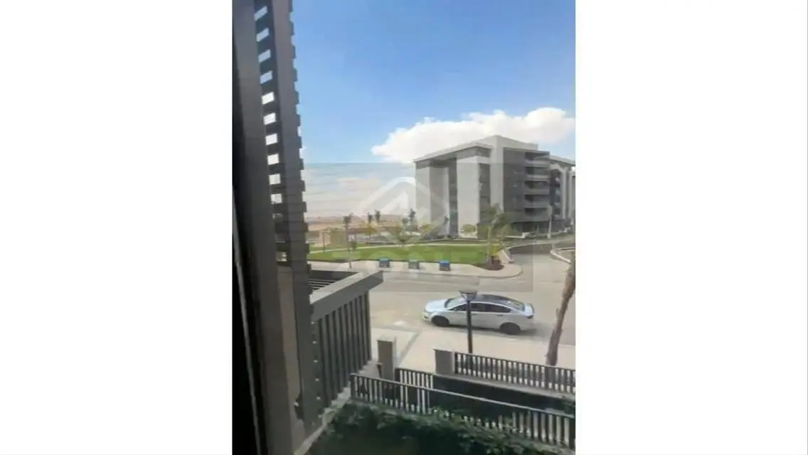 شقة فاخرة بمساحة متر في قلب المدينة
