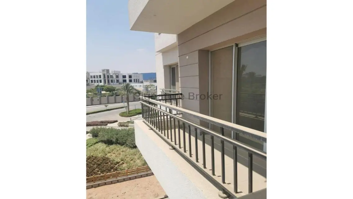 2-Bedroom Apartment in cfc-145, 72 sqm