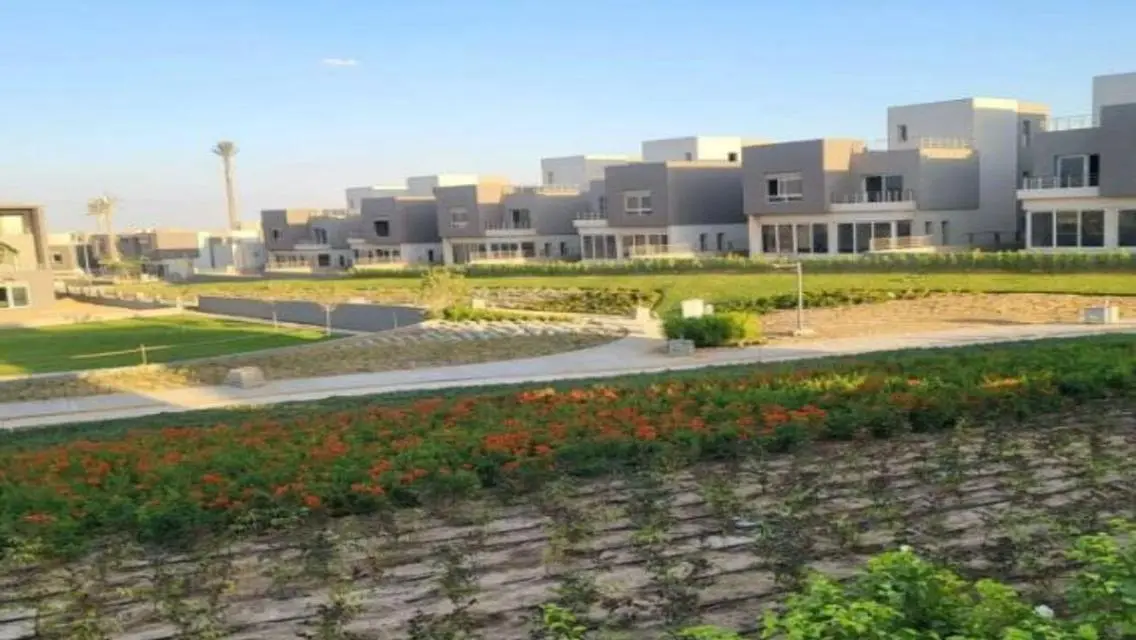 Luxury Villa for Sale with Private Pool and Garden