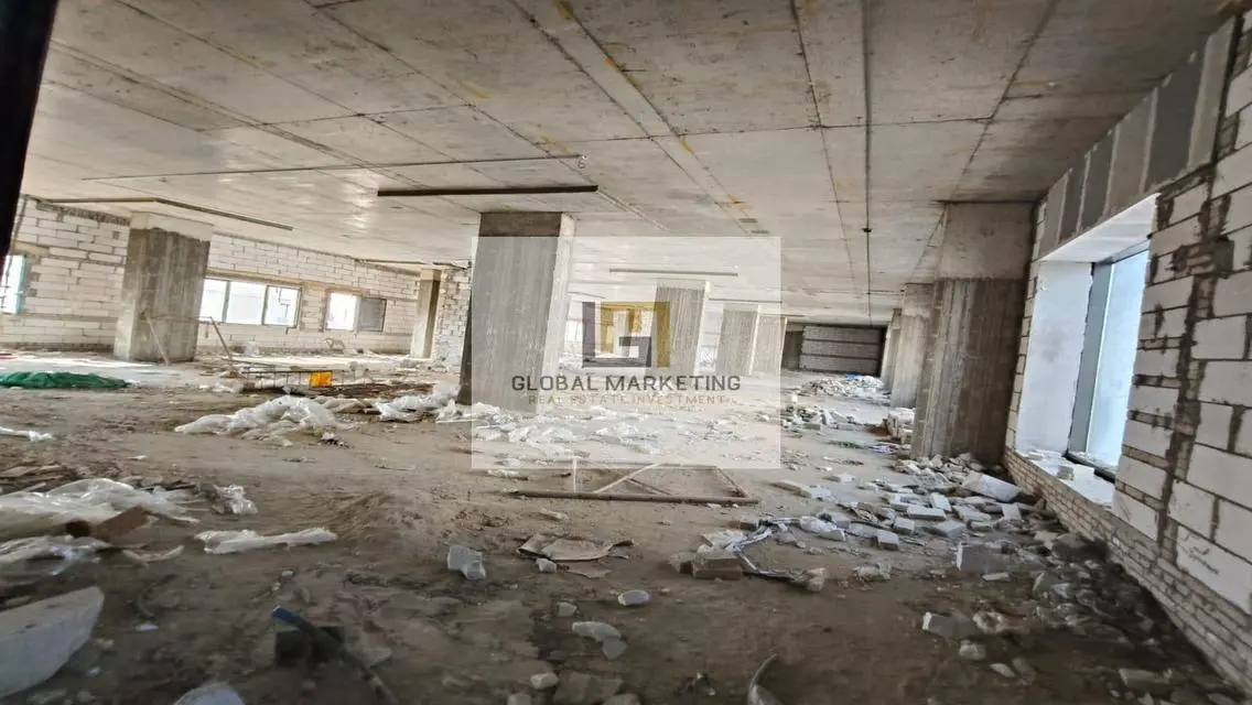Excellent Office Apartment with 2500 Meters Space