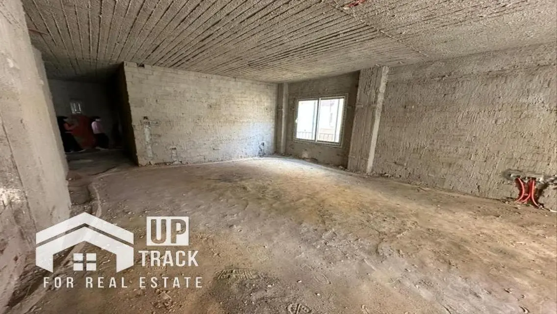 Luxury Apartment for Sale in Promenade 34