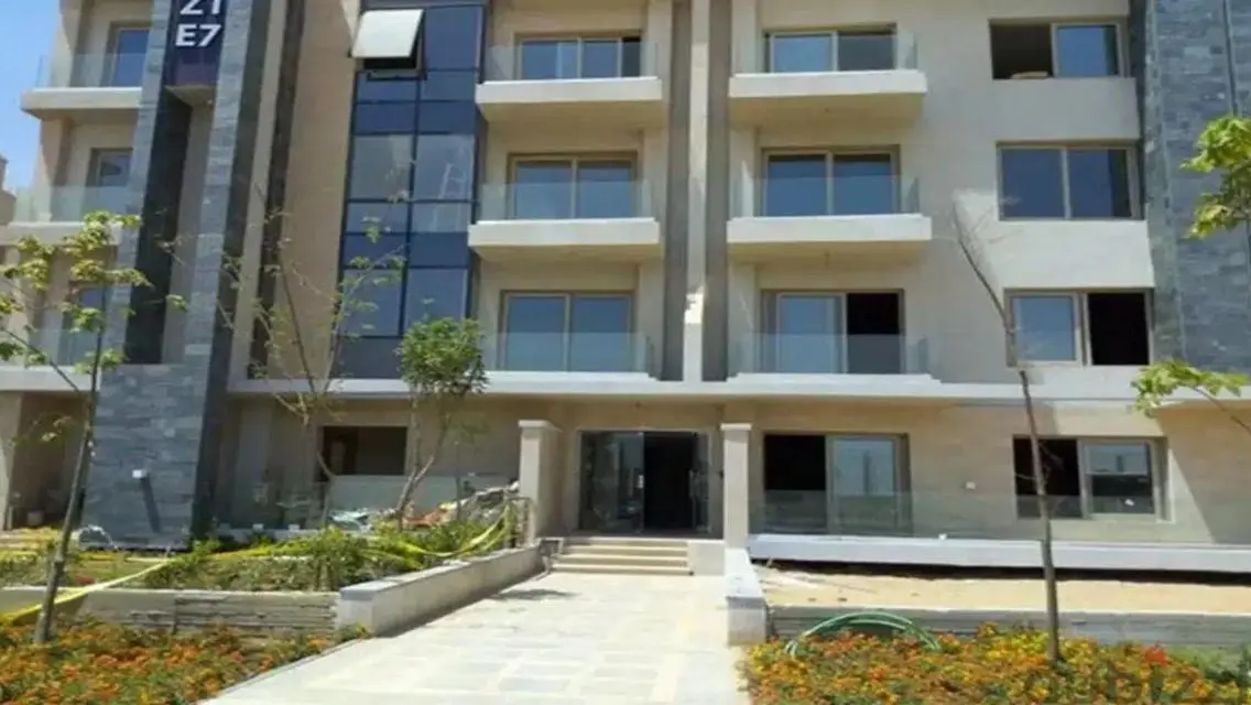 Luxury House with Private Pool and Garden