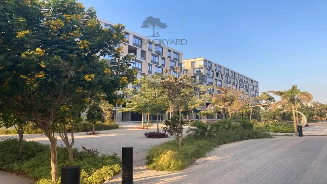 Luxury Apartment with Spacious Layout and Excellent Amenities