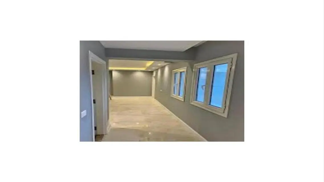 Luxury Apartment for Sale with City Landmark View