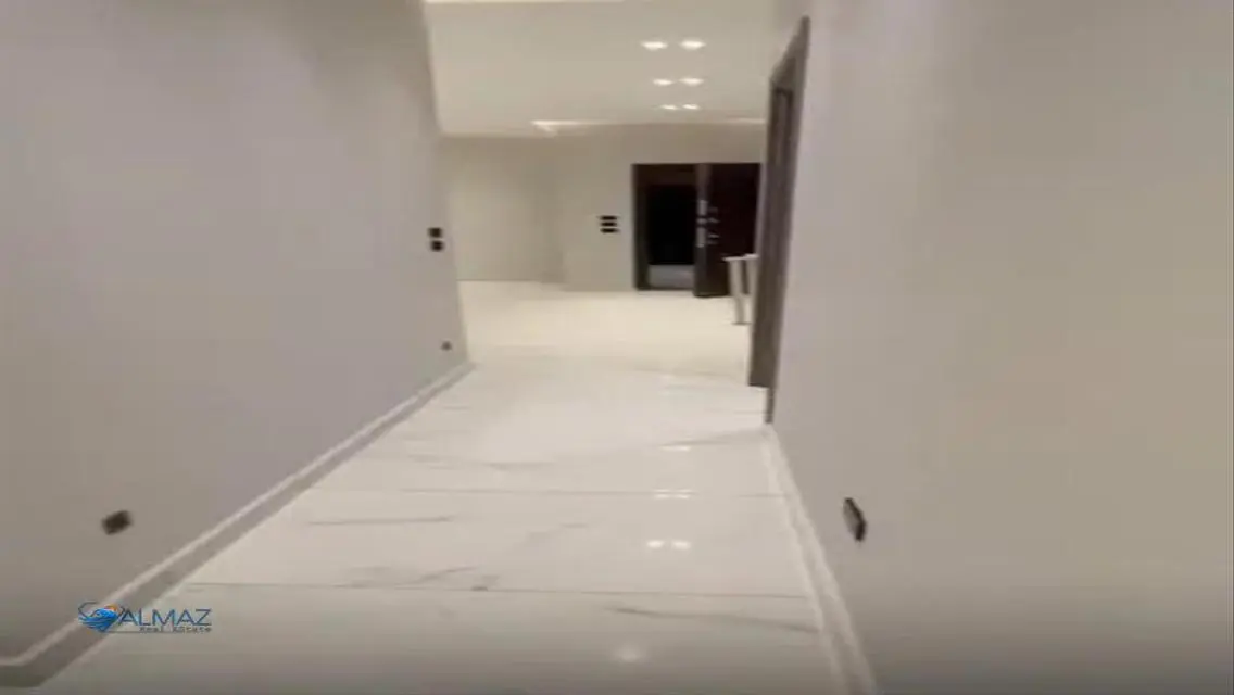 شقة رائعة للبيع بمساحة مثالية