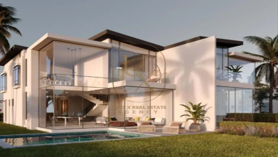 Luxury Villa for Sale with Premium Amenities in the Heart of the City