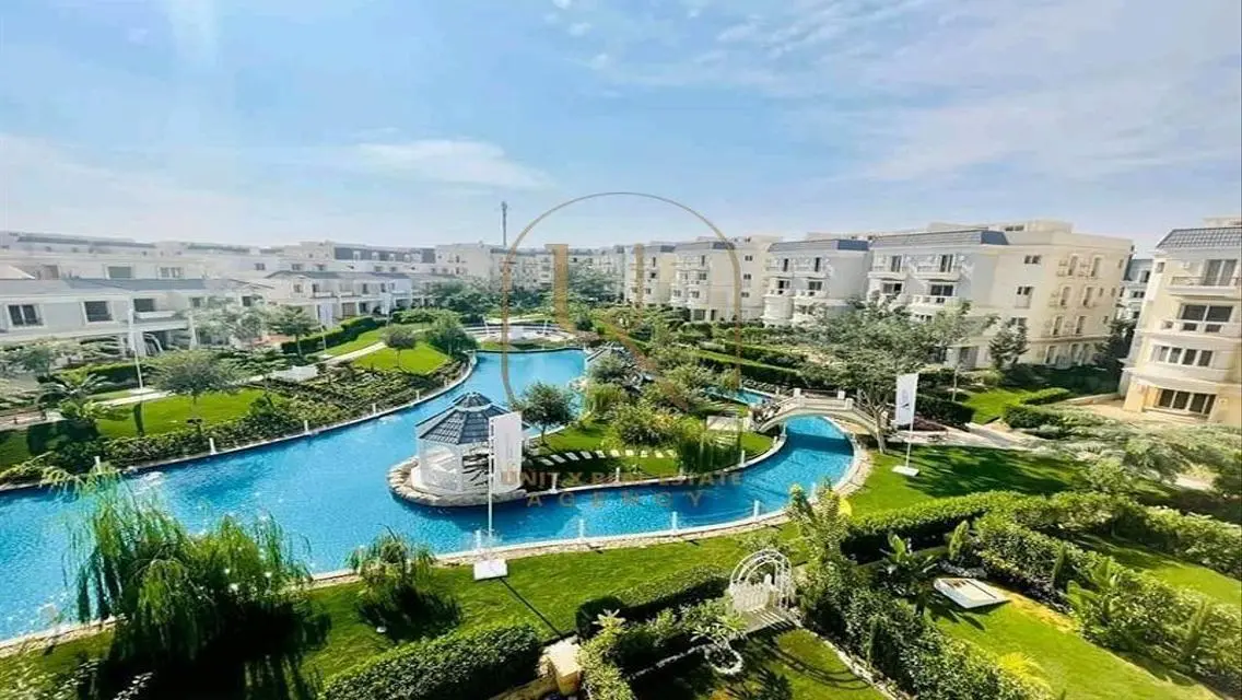 شقة فاخرة في مدينة آي سيتي على قمة الجبل