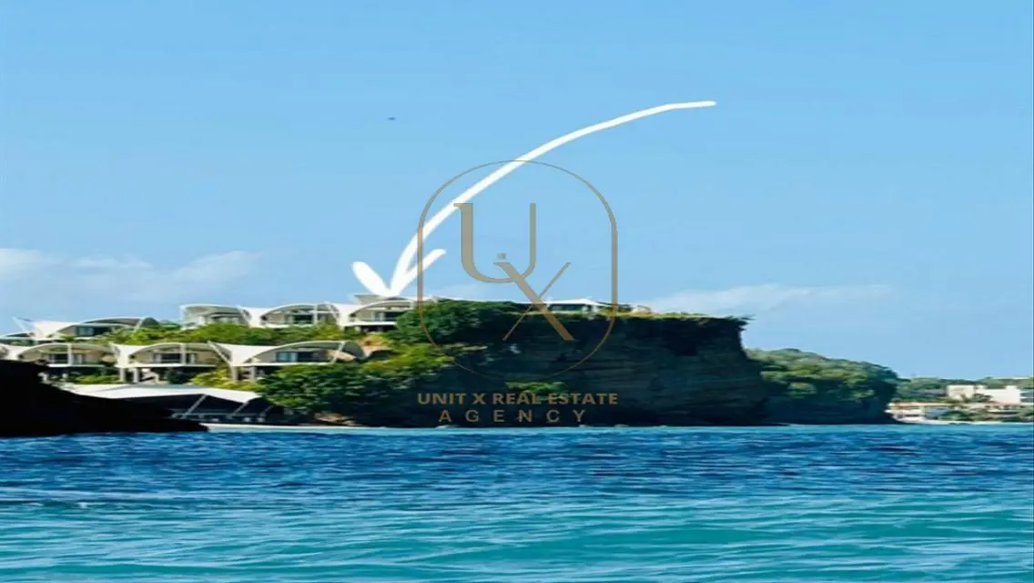 Luxury Home with All Amenities