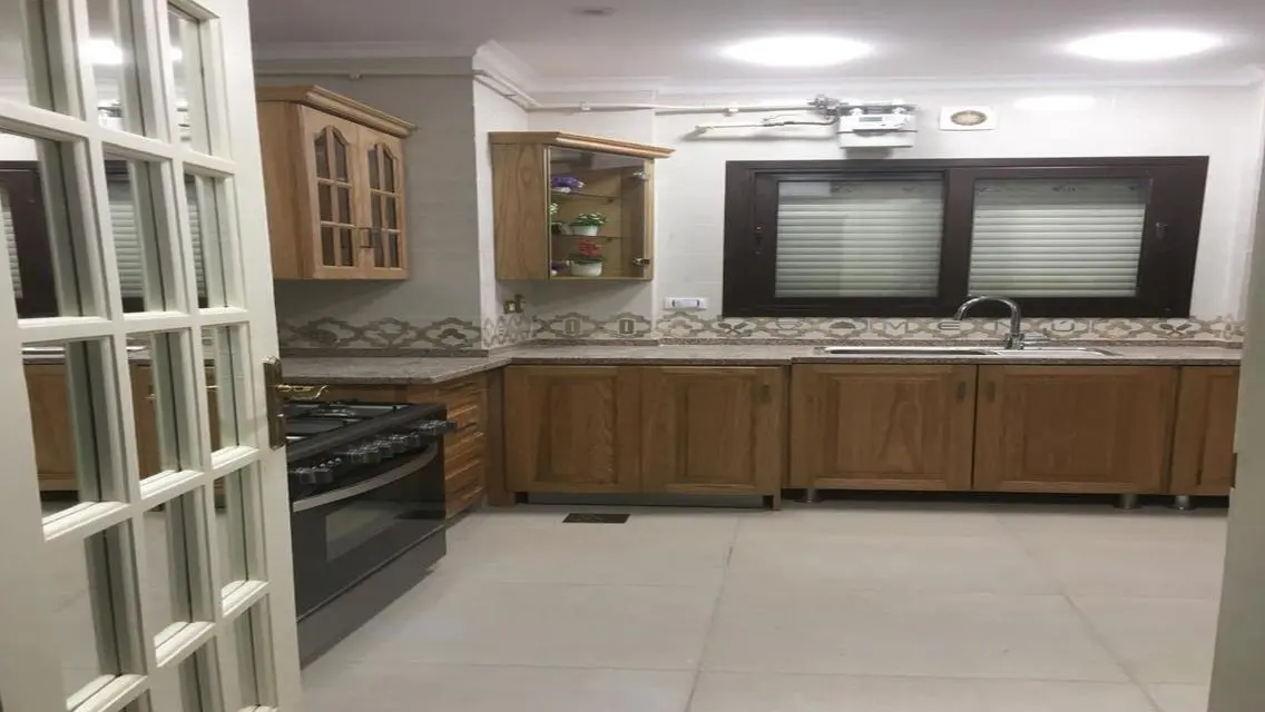 Luxurious Apartment in Beverly Hills - Sheikh Zayed