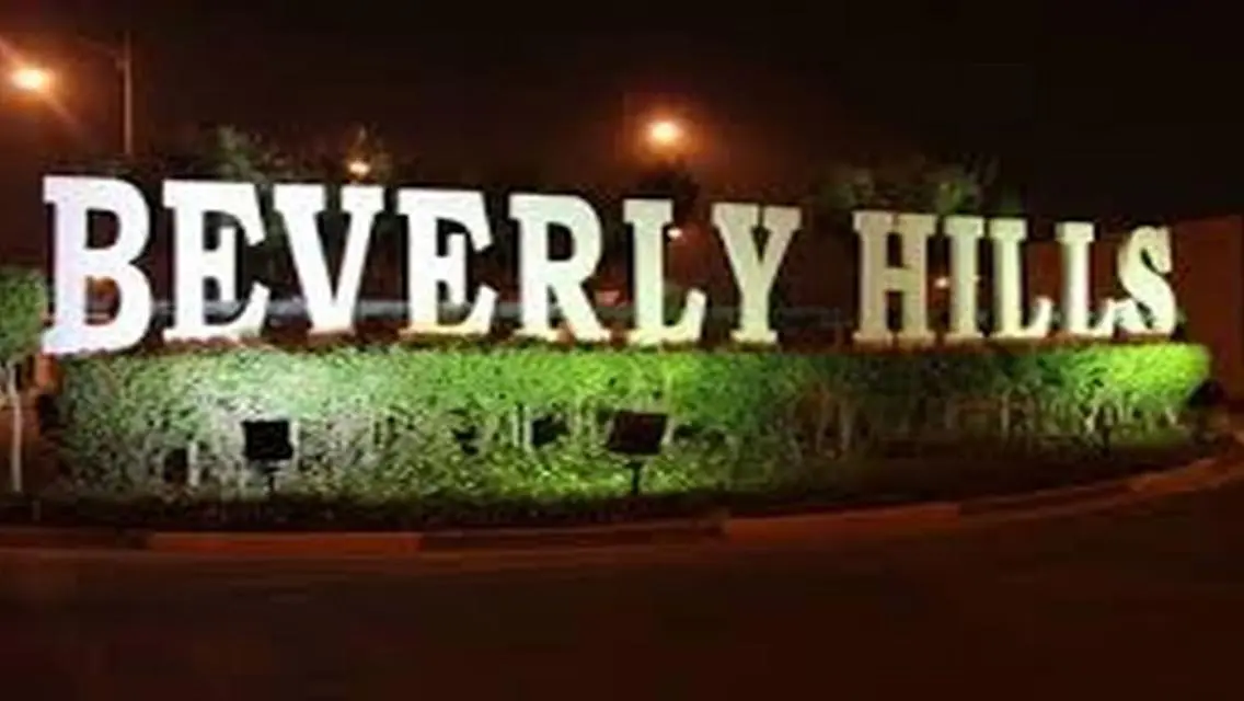 Luxurious Apartment in Beverly Hills - Sheikh Zayed