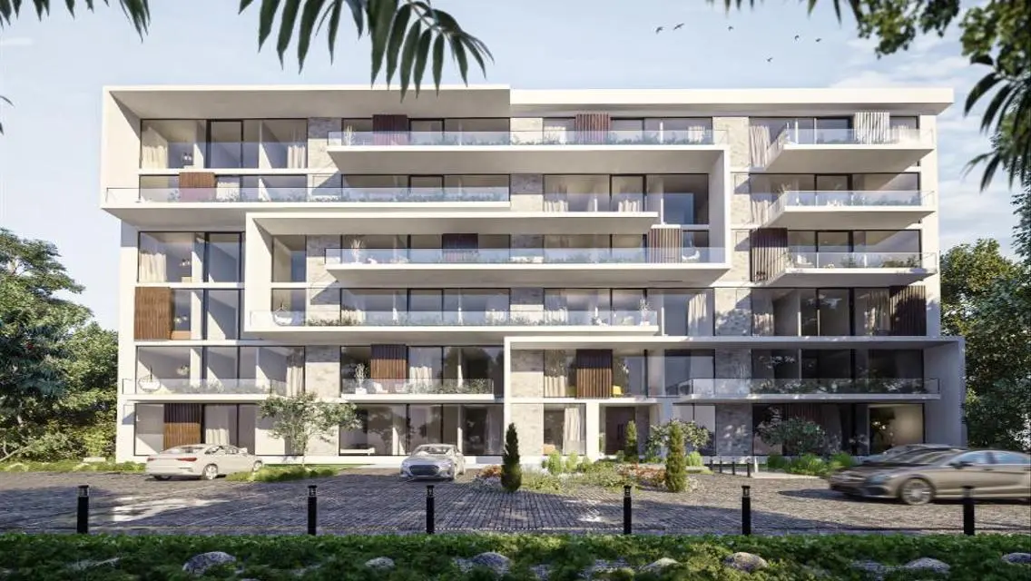 Luxury Villa for Sale in The Crest New Cairo - 200 sqm