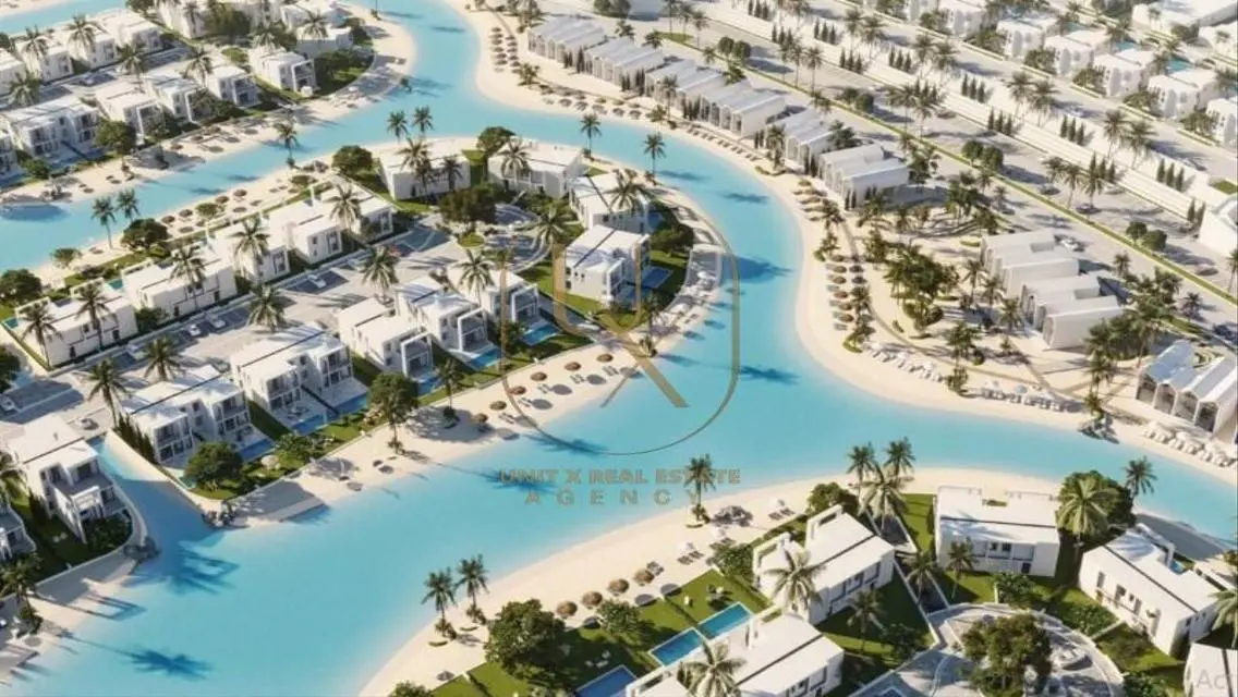 Luxury Apartment in Salt Area 5-10
