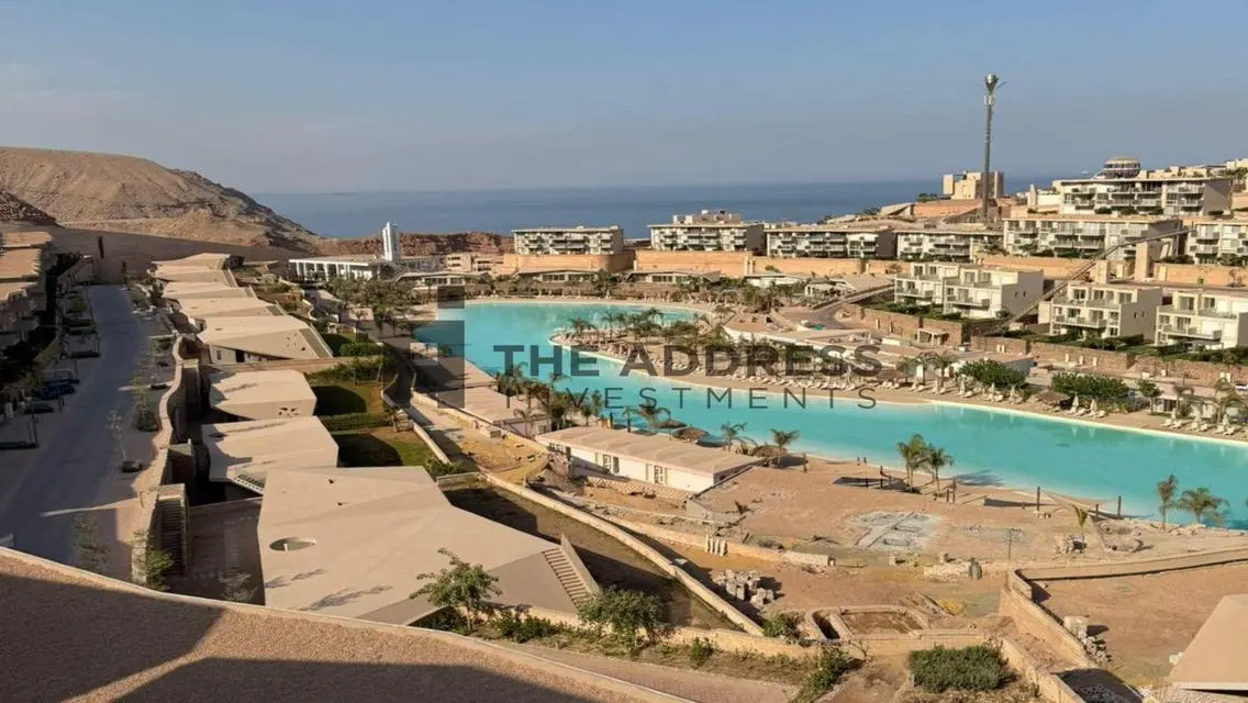فيلا فاخرة للبيع في مونتي جلالة